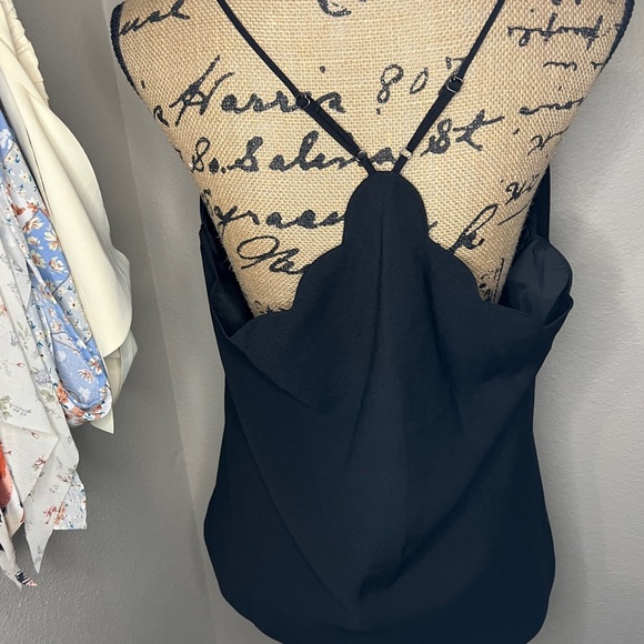 J.Crew scalloped tank top - Picture 2 of 4